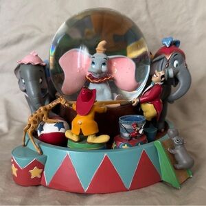 Disney Dumbo Animated Musical Snow Globe "Entry of the Gladiators" RARE